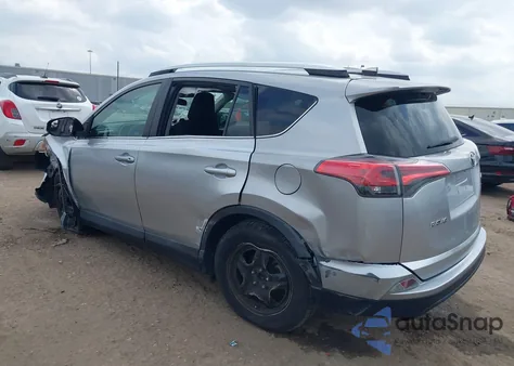 2016 Toyota Rav4 Le z USA, uszkodzony, nr VIN 2T3ZFREV2GW307917